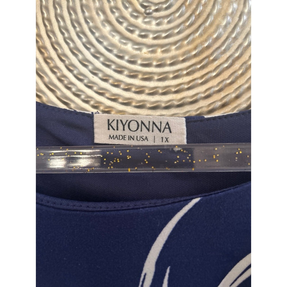 Kiyonna Piper Cold Shoulder Dress in a Navy Palms print 1X - Picture 3 of 5